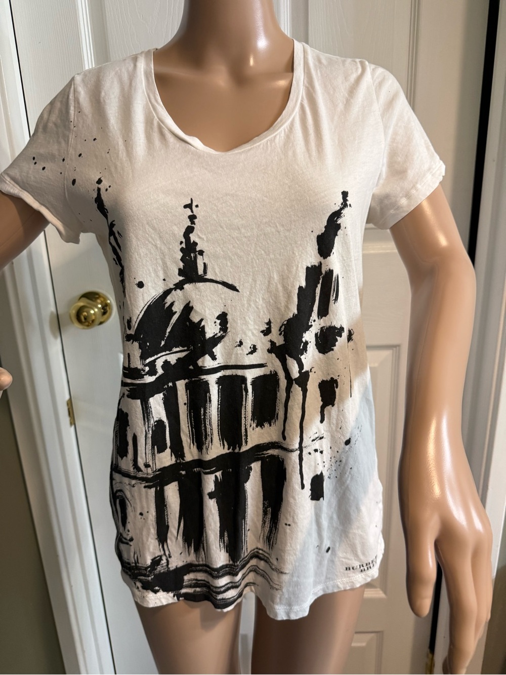 Burberry Brit Graphic Tee T Shirt Top Womens Size M White Black Designer